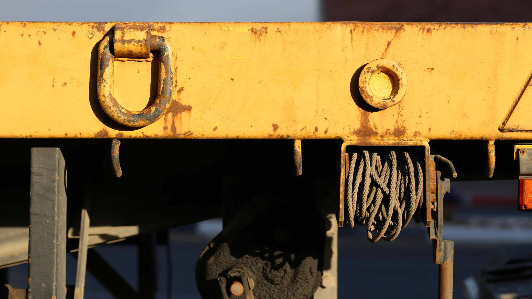 Flatbed Truck Spare Parts in 2026: What You Need Before DOT Week Hits