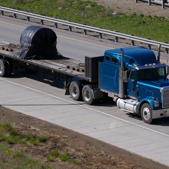 5 Common Uses of Flatbed Trucks